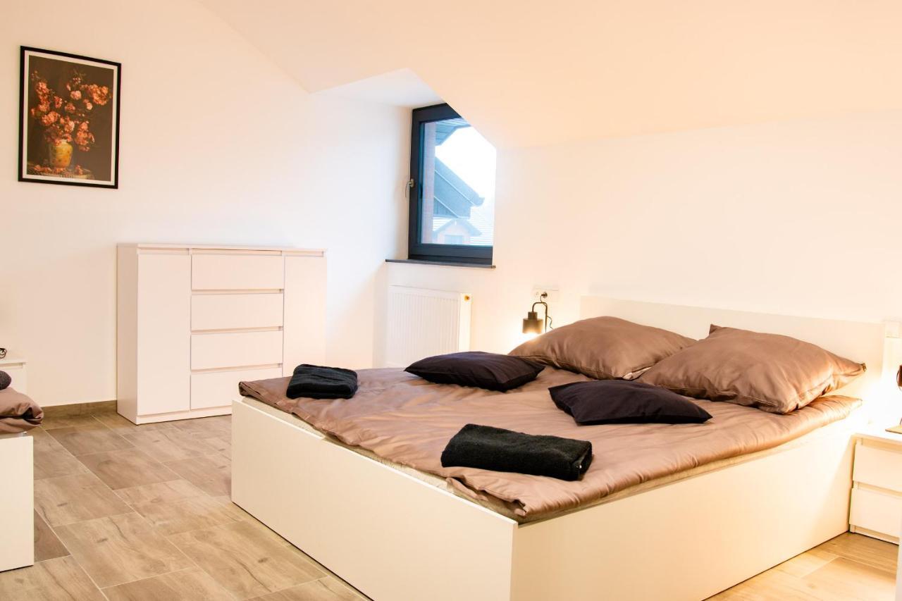 Osada Sluszewo - Apartamenty Restauracja Wydarzenia กเนียวินอ ภายนอก รูปภาพ