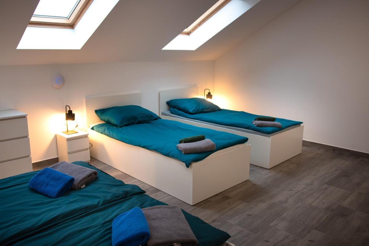 Osada Sluszewo - Apartamenty Restauracja Wydarzenia กเนียวินอ ภายนอก รูปภาพ