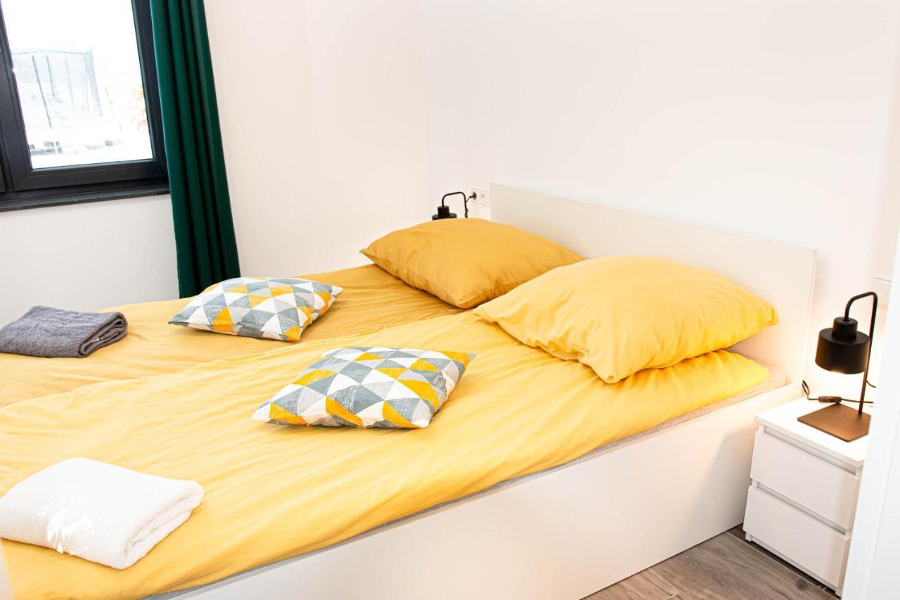 Osada Sluszewo - Apartamenty Restauracja Wydarzenia กเนียวินอ ภายนอก รูปภาพ