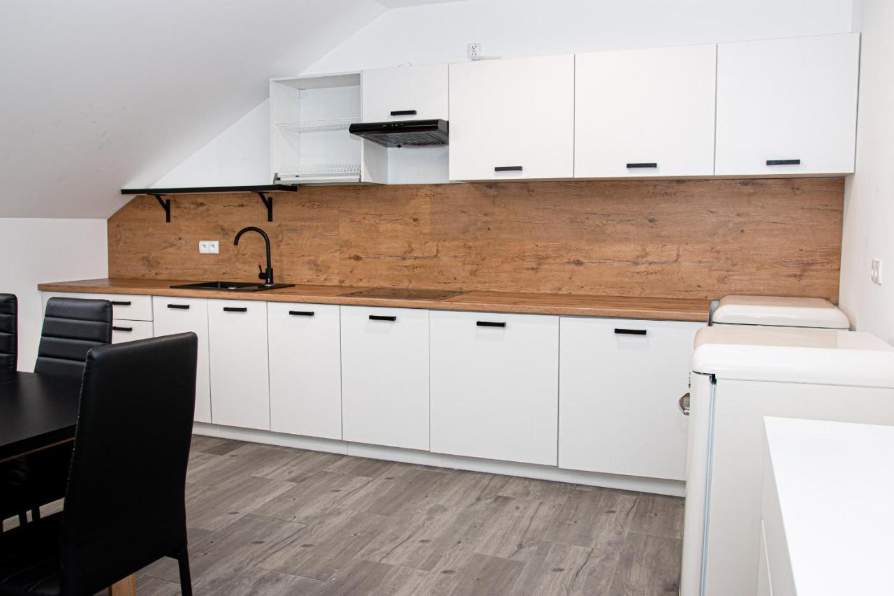 Osada Sluszewo - Apartamenty Restauracja Wydarzenia กเนียวินอ ภายนอก รูปภาพ