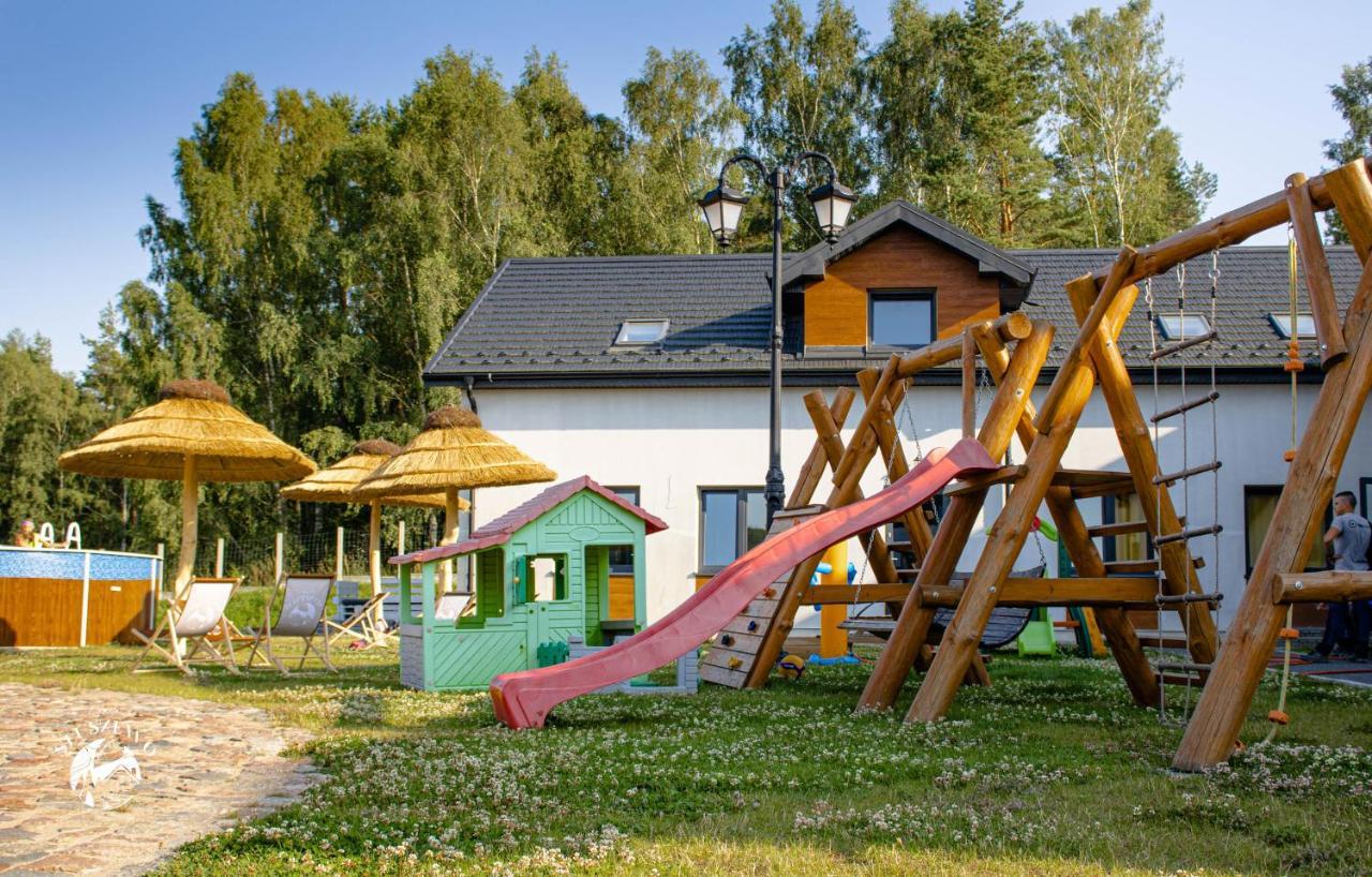 Osada Sluszewo - Apartamenty Restauracja Wydarzenia กเนียวินอ ภายนอก รูปภาพ