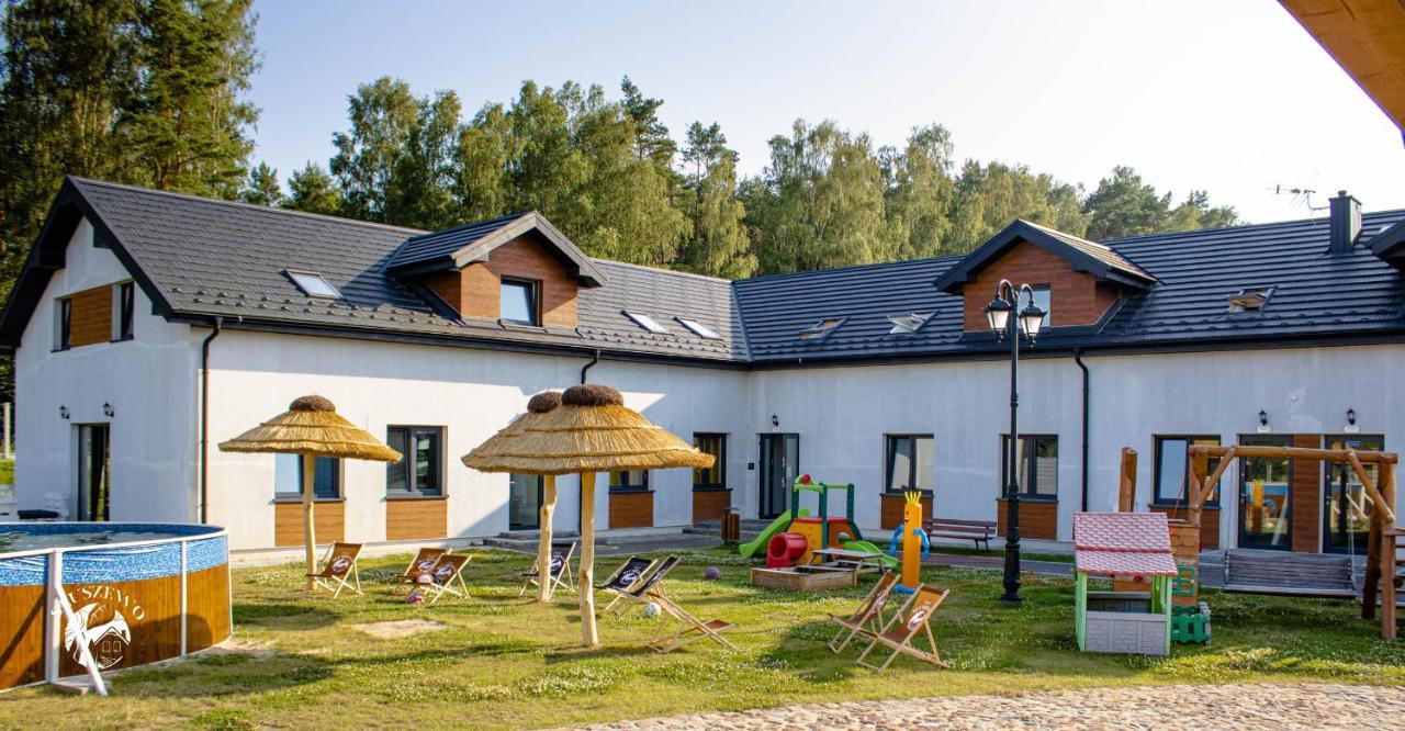 Osada Sluszewo - Apartamenty Restauracja Wydarzenia กเนียวินอ ภายนอก รูปภาพ